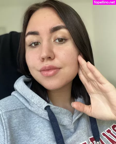 Boobsruntheworld OnlyFans Thumbnail #6Z0LD2uP8p