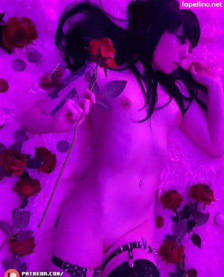 Boogainvillea OnlyFans Thumbnail #OfCcJFlxmk