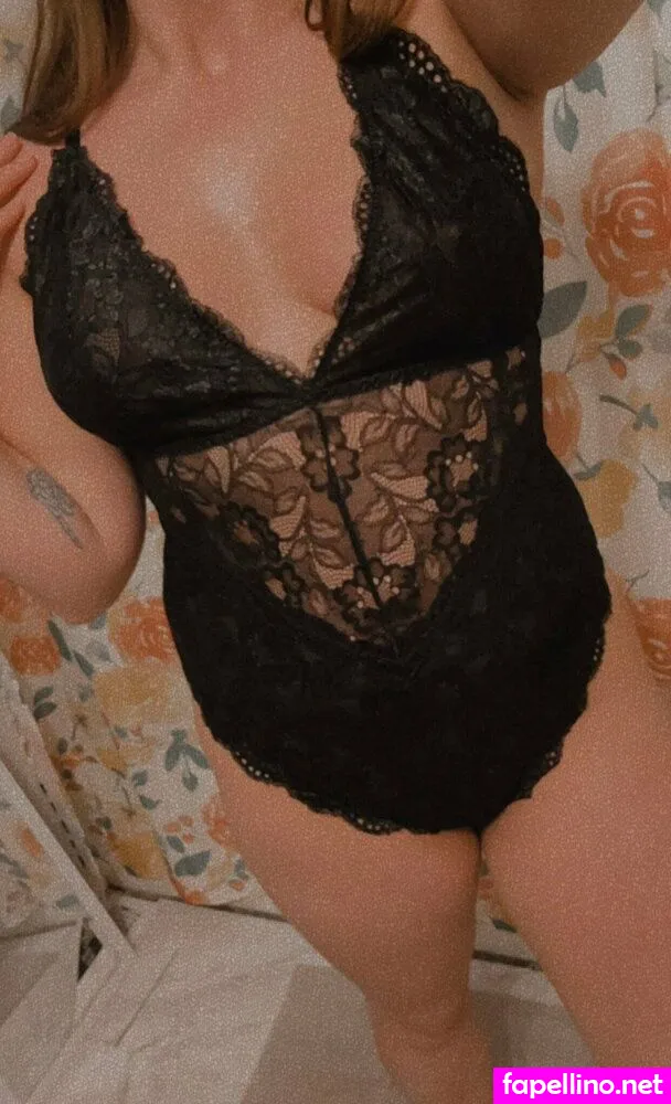 bookgirlie, lostin_fictional_world Nude Leaked OnlyFans Photo #85jaF1j1wY