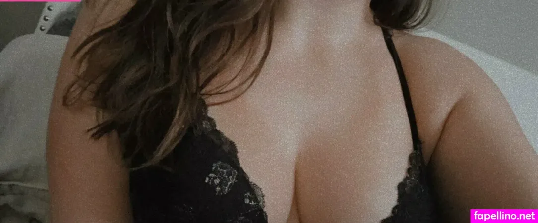Bookgirlie OnlyFans Thumbnail #Yp0YPM2r3q