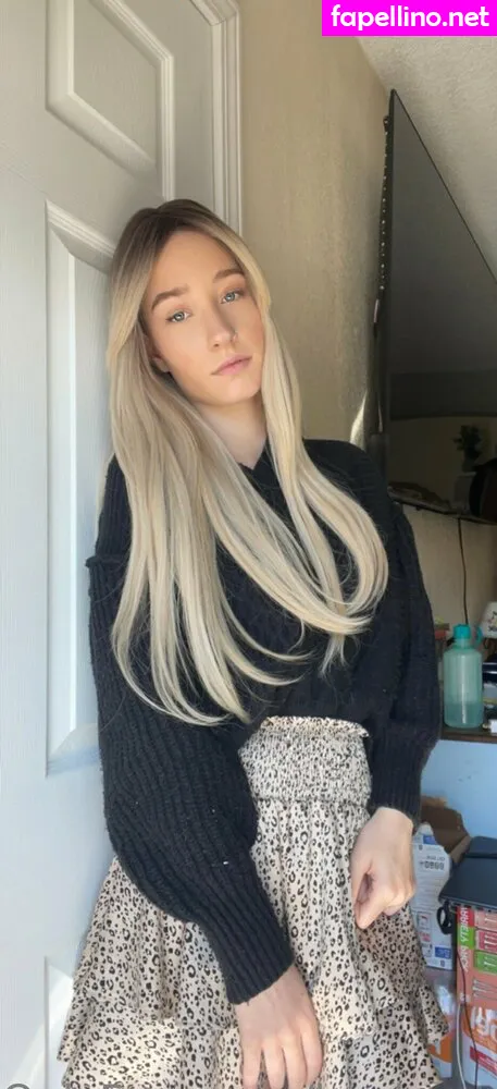 books_withaeri, mybookishadventure_ Nude Leaked OnlyFans Photo #9o7SOQASf7