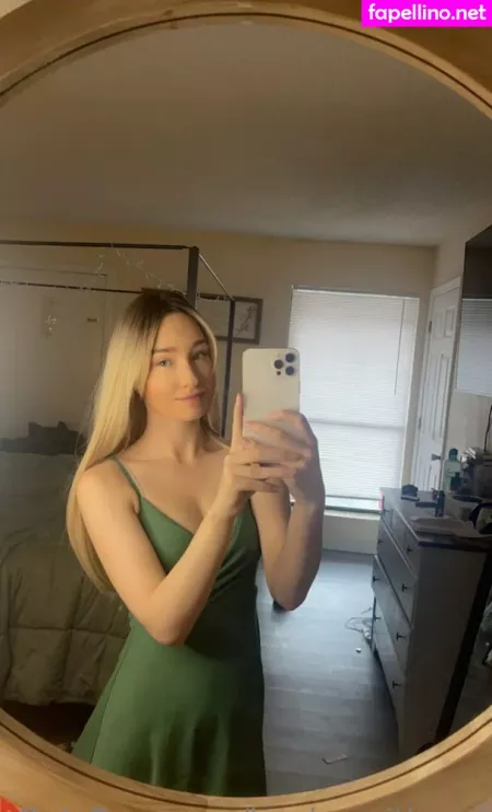 Books Withaeri OnlyFans Thumbnail #EgSMXSGcqB