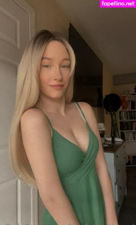 Books Withaeri OnlyFans Thumbnail #ilQhFjDGZQ