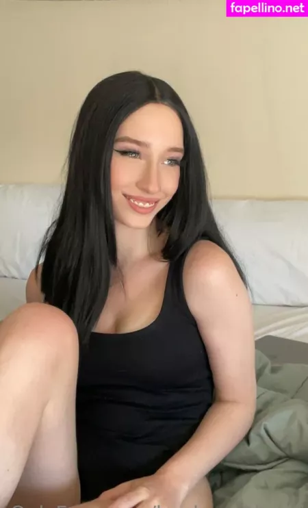 Books Withaeri OnlyFans Thumbnail #wCYAjtPjUu