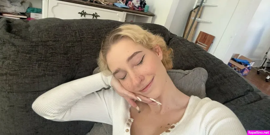 Books Withari OnlyFans Thumbnail #0Np0oaIoR7