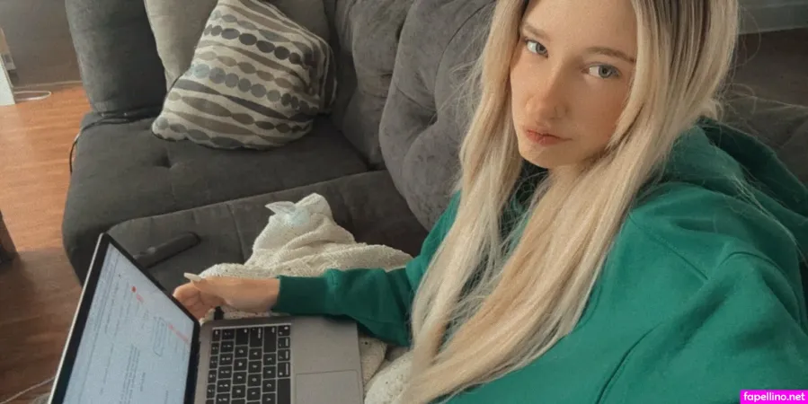 Books Withari OnlyFans Thumbnail #jkCvhuTGcy