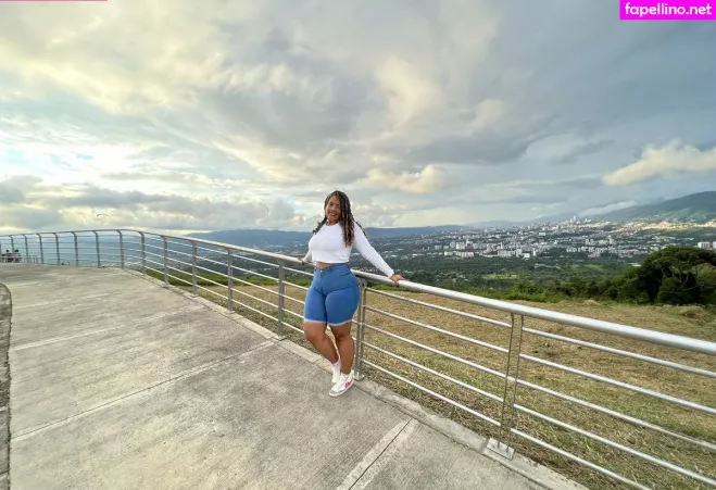 Boom Sar OnlyFans Thumbnail #9oOcS4S7qQ