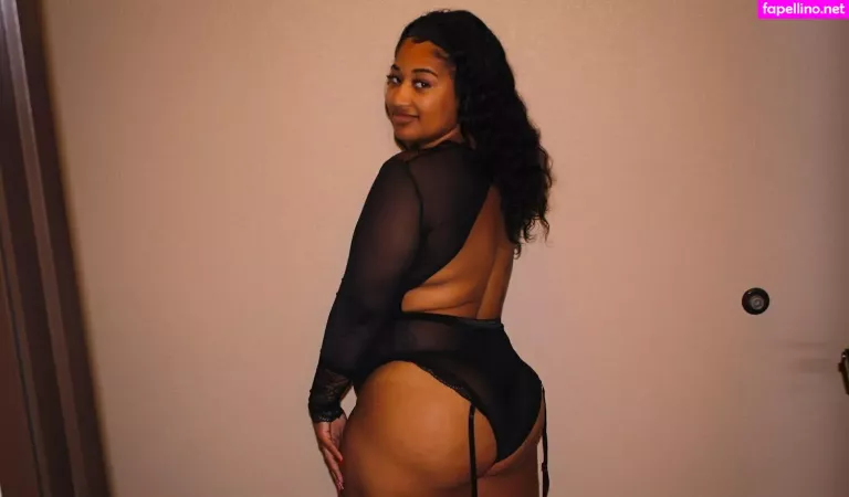 Booty Beauty Soles OnlyFans Thumbnail #aa9c8GFcEk