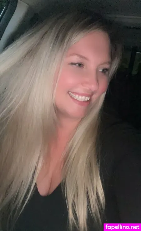 Booty N Boobs Main Profile Photo