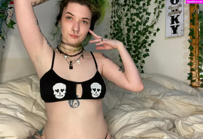 Bootybruisesfree OnlyFans Thumbnail #xm3CI4CA1J