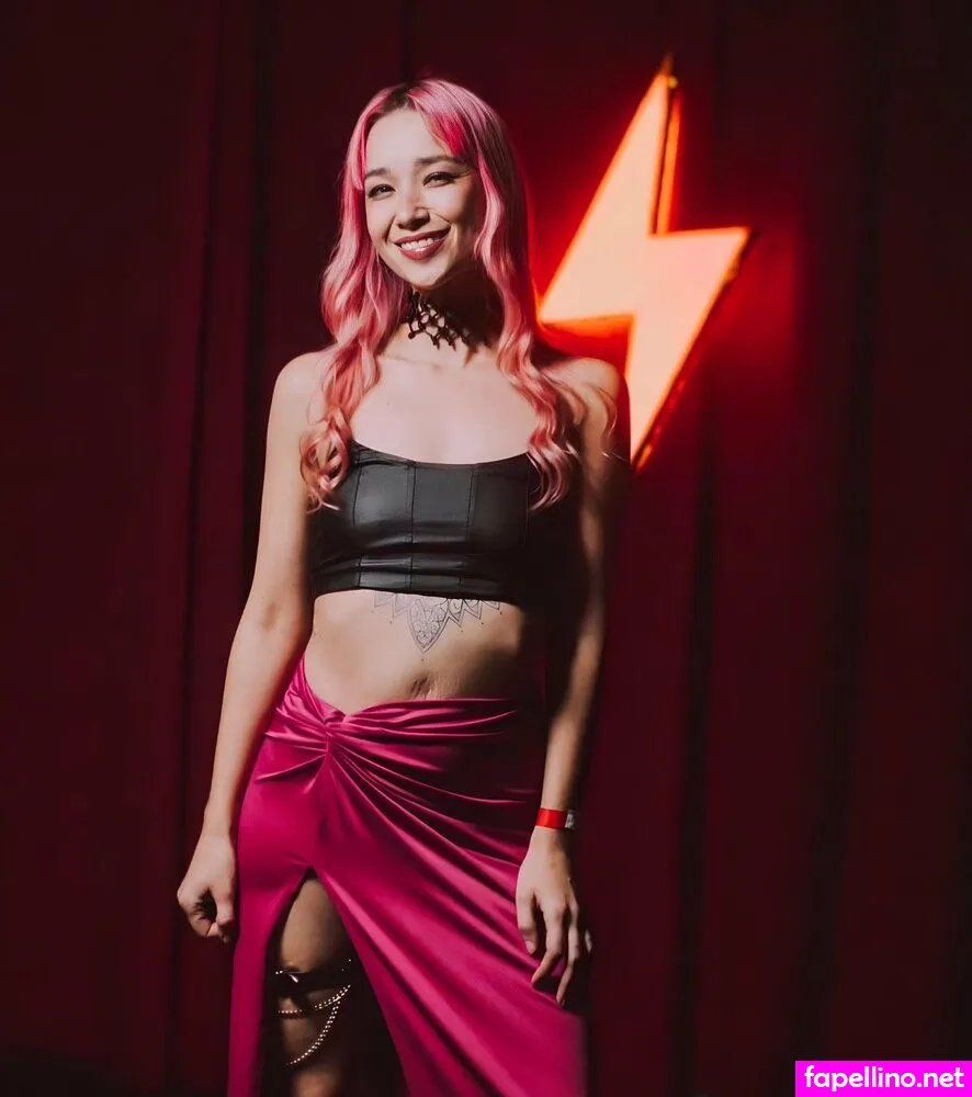 Irina.saphirova, IrinaKins, Wendyxx3, _ir_rina, elinaa.cutiee Nude Leaked OnlyFans Photo #Z3VpQ1GRBL