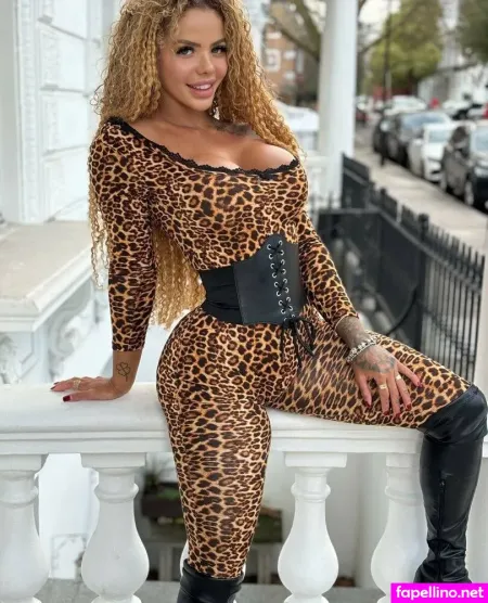 Bootylinks69 OnlyFans Thumbnail #Fph76OAlUV