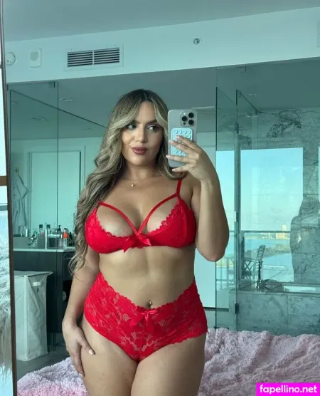 Bootyqueenbae 12 OnlyFans Thumbnail #YnSkDF3Ufn