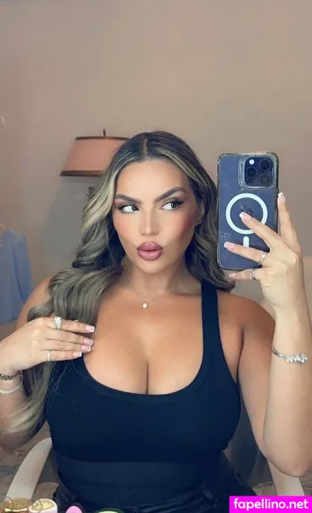 Bootyqueenbae 12 OnlyFans Thumbnail #oqhixWjMOL