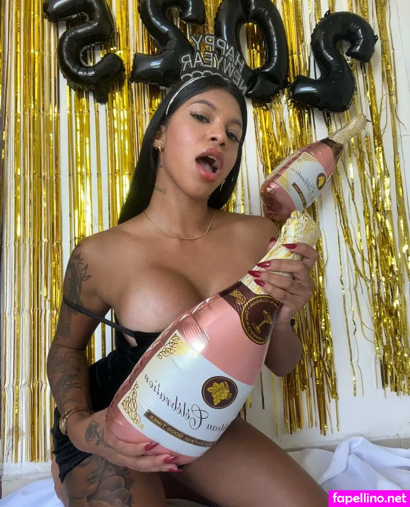 amandalatona, bootyqueenevavip Nude Leaked OnlyFans Photo #c76UataefW