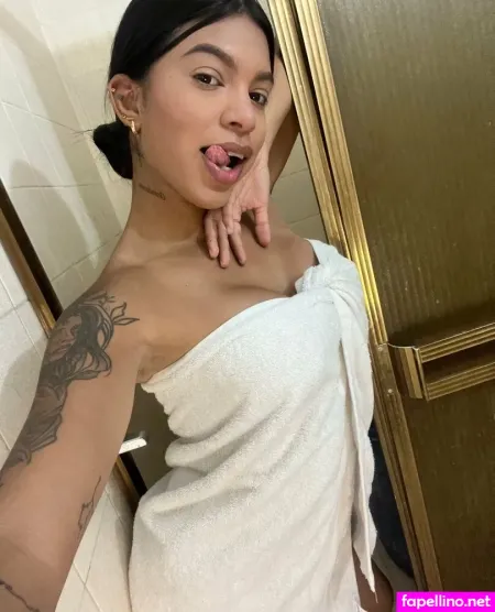 Bootyqueenevavip OnlyFans Thumbnail #nIyZR8j1lv