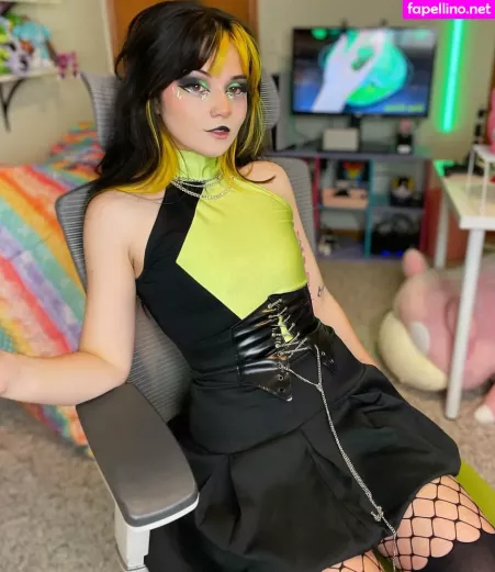 Bootz OnlyFans Thumbnail #gOpYzAK4cS