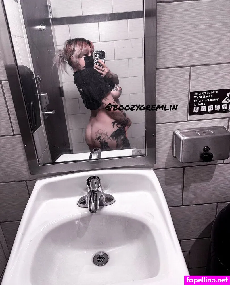 BoozyGremlinx, boozy.gremlin Nude Leaked OnlyFans Photo #T1gcsdSNTY