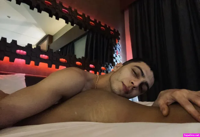 Borazeiss OnlyFans Thumbnail #VmqLdX7UHZ