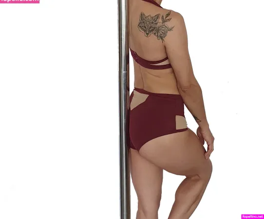 Bordeaux OnlyFans Thumbnail #63IWIDkORV