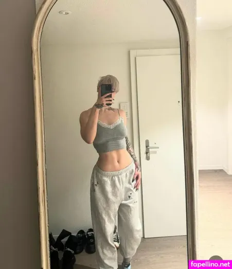 Boredgymdarling OnlyFans Thumbnail #9ssBOtVj1A