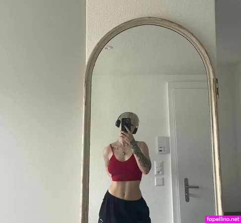 Boredgymdarling OnlyFans Thumbnail #ALN8omIpwS