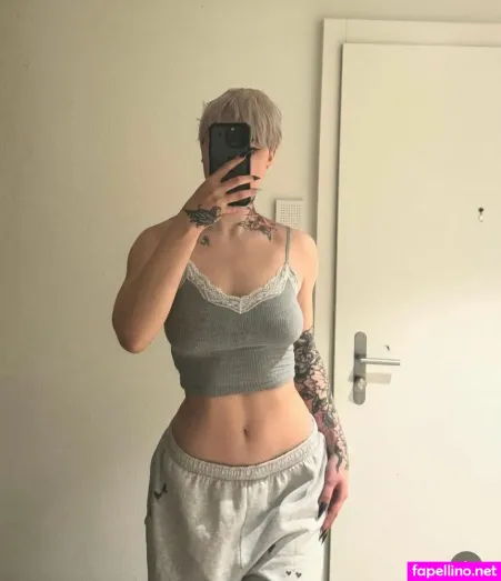 Boredgymdarling OnlyFans Thumbnail #Szln0eWbuZ