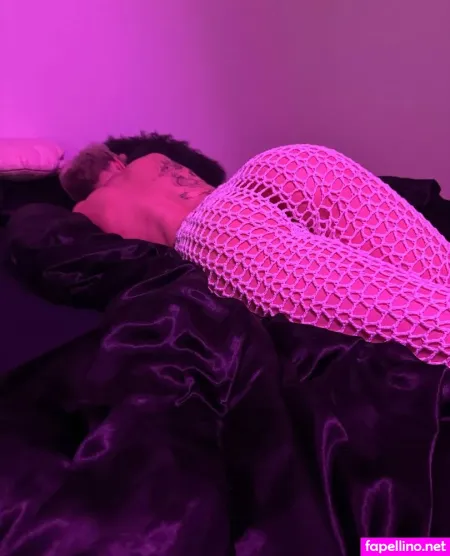 Boredgymdarling OnlyFans Thumbnail #lwPKjsNJYr