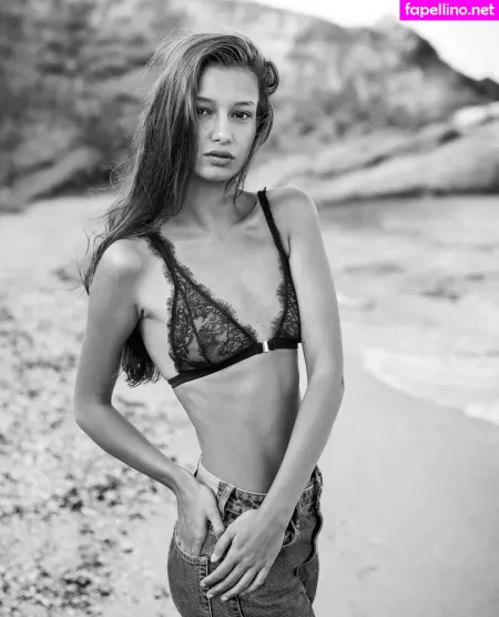 Boryana Manoiilova OnlyFans Thumbnail #U2BqI9jx5J