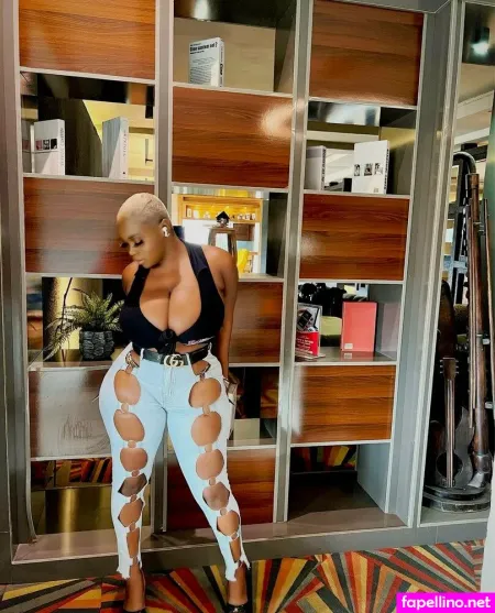 Bossmother OnlyFans Thumbnail #fqeojvFqMC