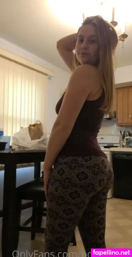 Bossy Lady OnlyFans Thumbnail #NzlOfNJTHg