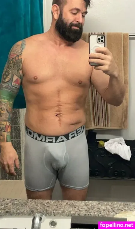 Bostonbeard OnlyFans Thumbnail #C0MG3ZyfsO
