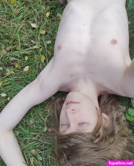 Bottomquark OnlyFans Thumbnail #3OgIwNAaAo