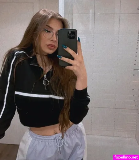 Bougebby OnlyFans Thumbnail #JD9U4rp5Q2