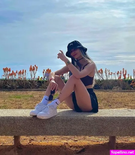 Bougebby OnlyFans Thumbnail #mJHafdq2Gc