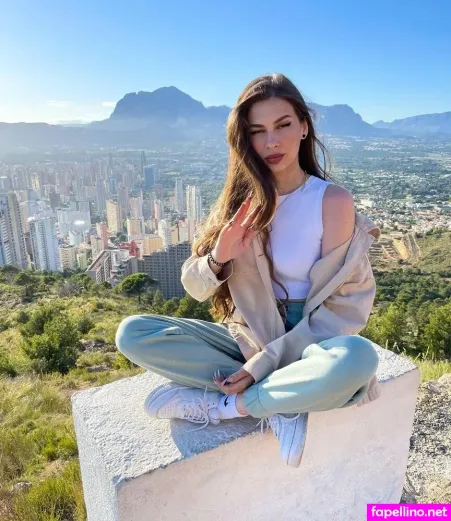 Bougebby OnlyFans Thumbnail #ysfWhkBrYD