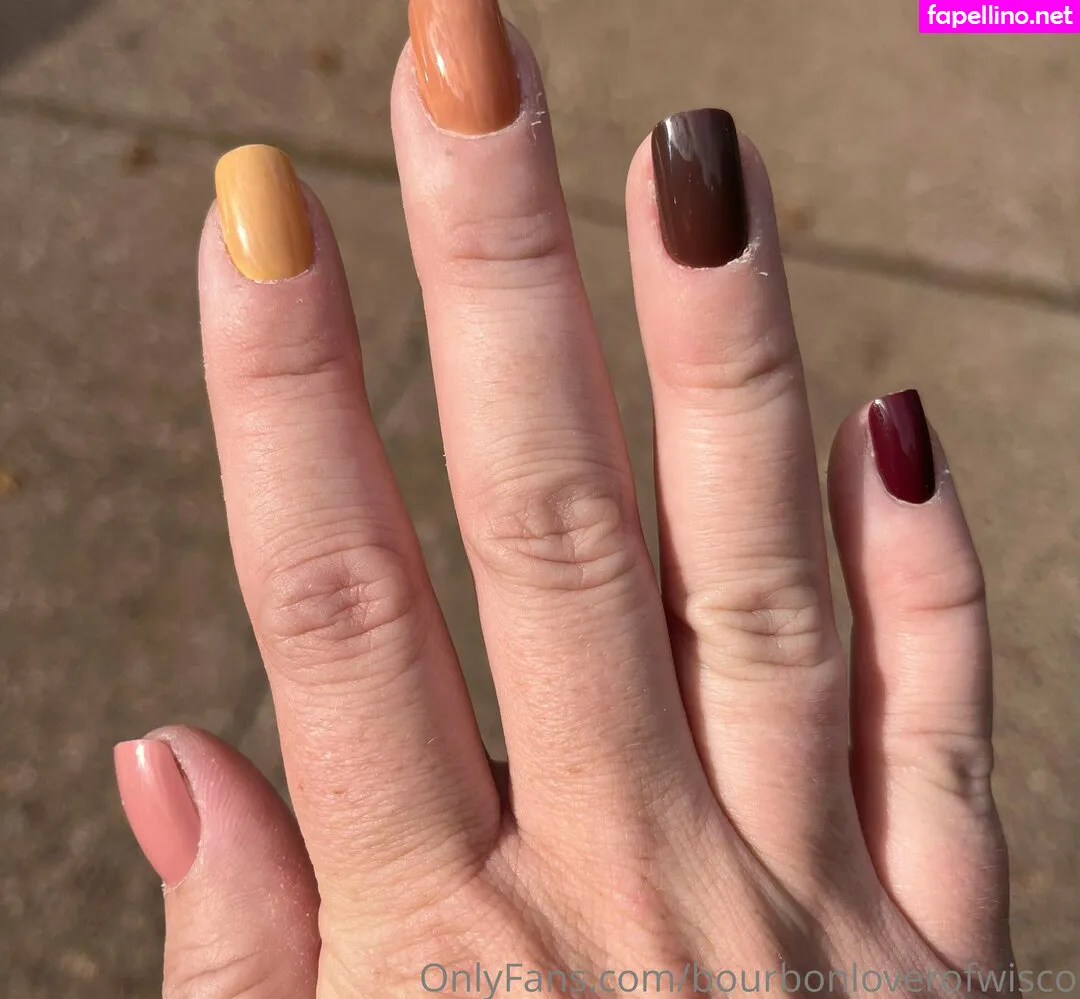 _bourbon_lover, bourbonloverofwisco Nude Leaked OnlyFans Photo #MkbJLQ2VC5