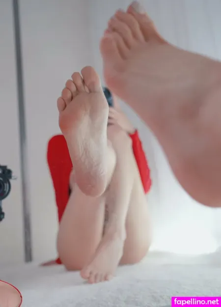 Boyeji Feet OnlyFans Thumbnail #SE5kOUTb9C