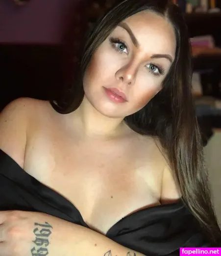 Bozsokii Barbi OnlyFans Thumbnail #15cZSqVAEl
