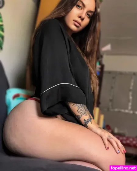 Bozsokii Barbi OnlyFans Thumbnail #Avz0qWaOJT
