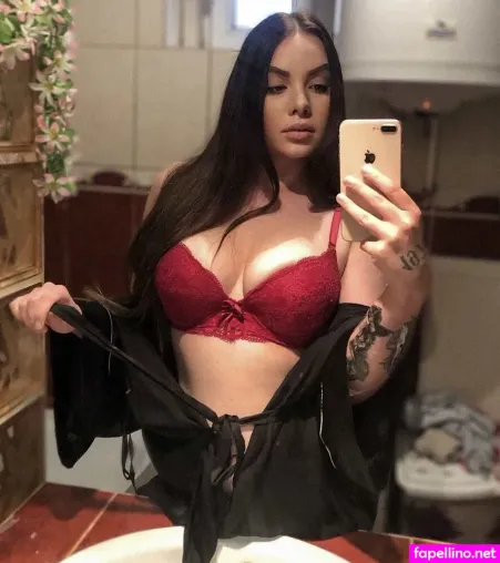 Bozsokii Barbi OnlyFans Thumbnail #gkL9mBoTI0