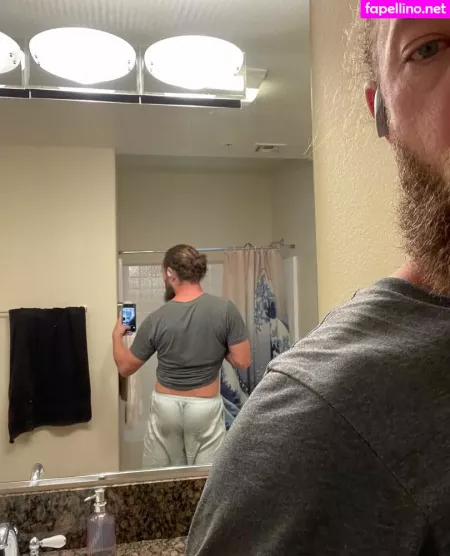 Bradnewman OnlyFans Thumbnail #CU7N1jHcJ4