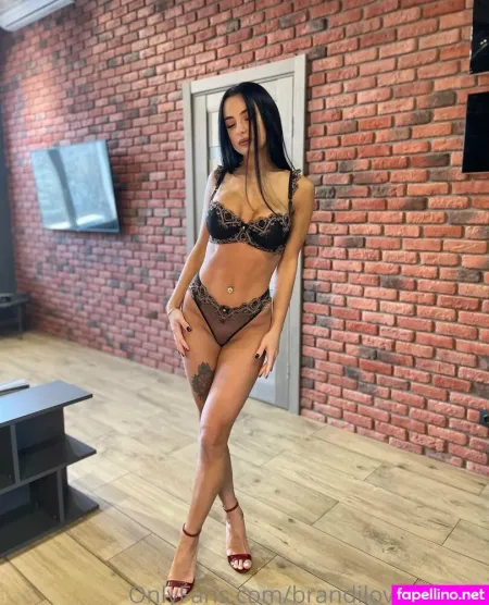 Brandiloveee 1 OnlyFans Thumbnail #YVyjaEeMAg