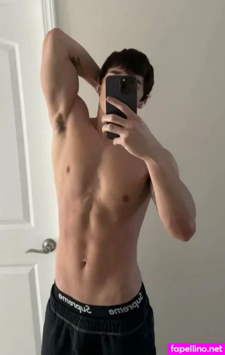 Brandonrowlandx OnlyFans Thumbnail #aUKyfh28pP