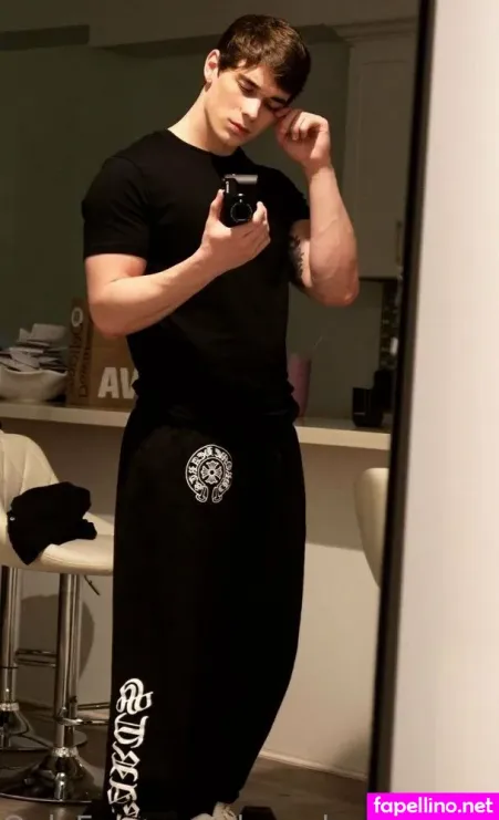 Brandonrowlandx OnlyFans Thumbnail #iAAbSuQroR