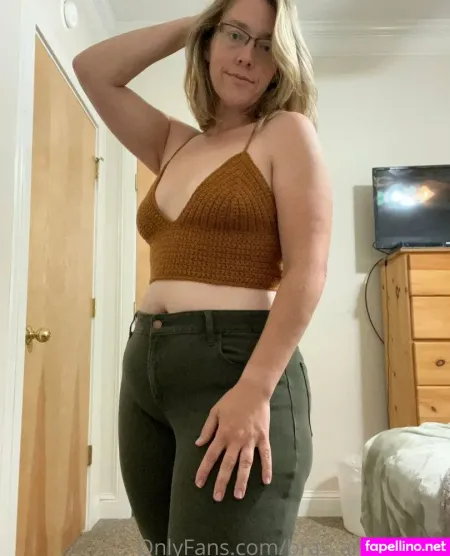 Bras And Hooks OnlyFans Thumbnail #JzqhYN9sG1