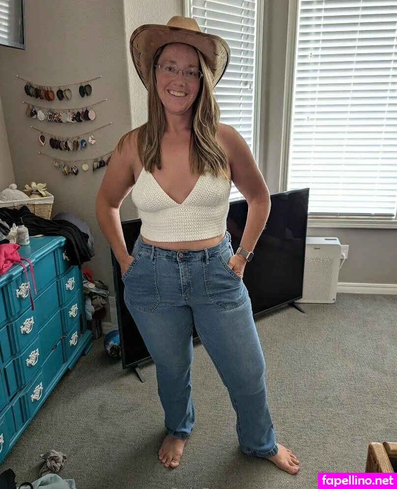 bras_and_hooks, reel Nude Leaked OnlyFans Photo #SlxPcGTTMK