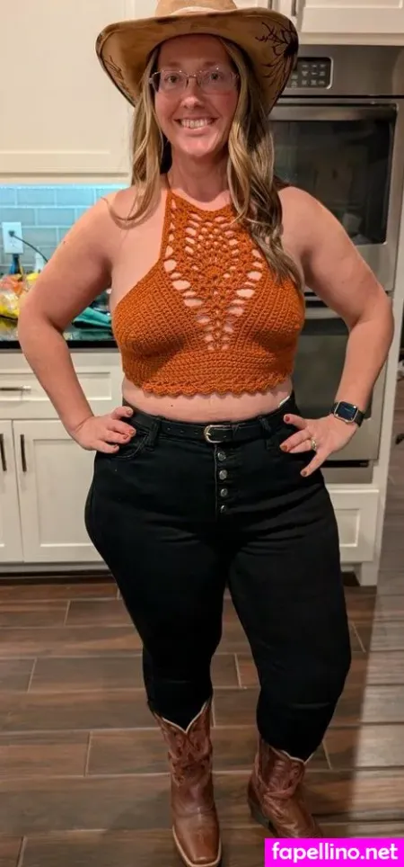 Bras And Hooks OnlyFans Thumbnail #ZXRFrHUVXj