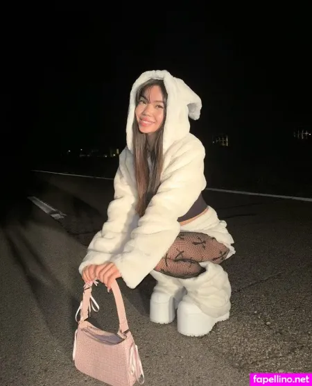Bratkylani OnlyFans Thumbnail #x9lh1D4sxh