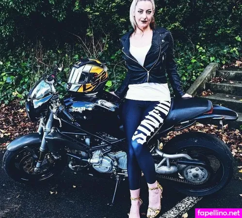 Bratpack OnlyFans Thumbnail #QdaDXM7lv2